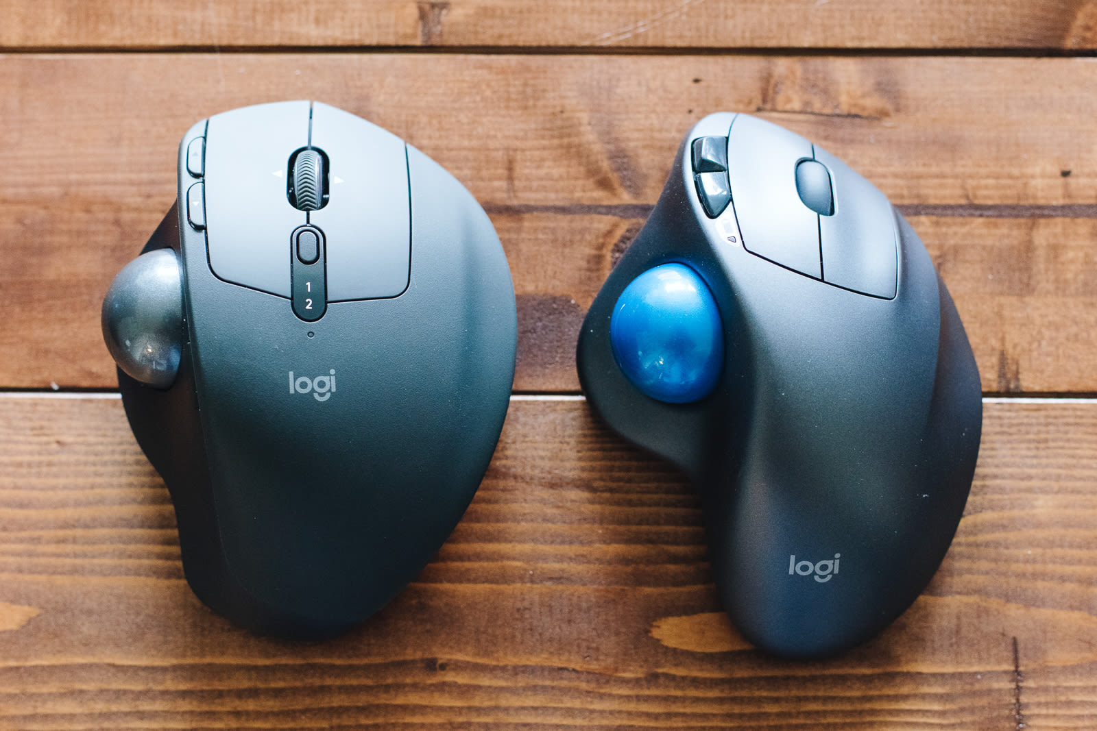 Logitech Logi M570 Wireless Trackball Mouse & Paired Receiver Blue
