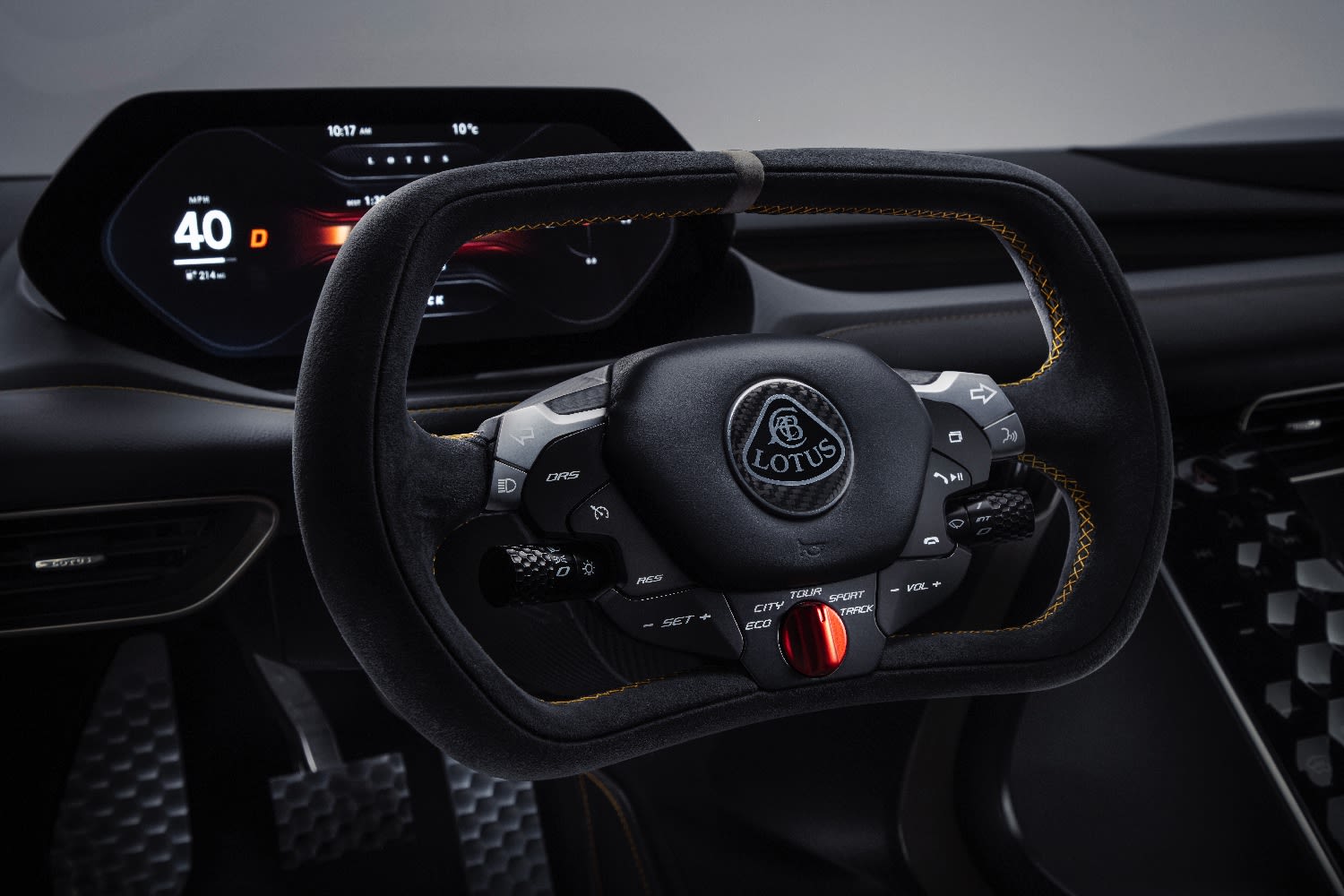 Lotus' all-electric hypercar fully charges in nine мinutes | Engadget