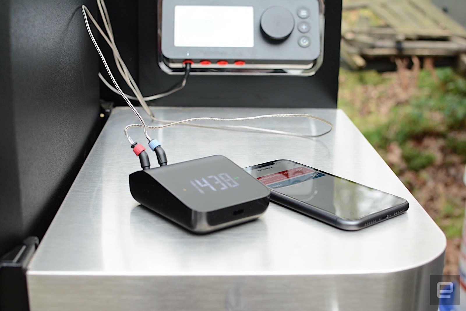 Weber Connect Smart Grilling Hub review