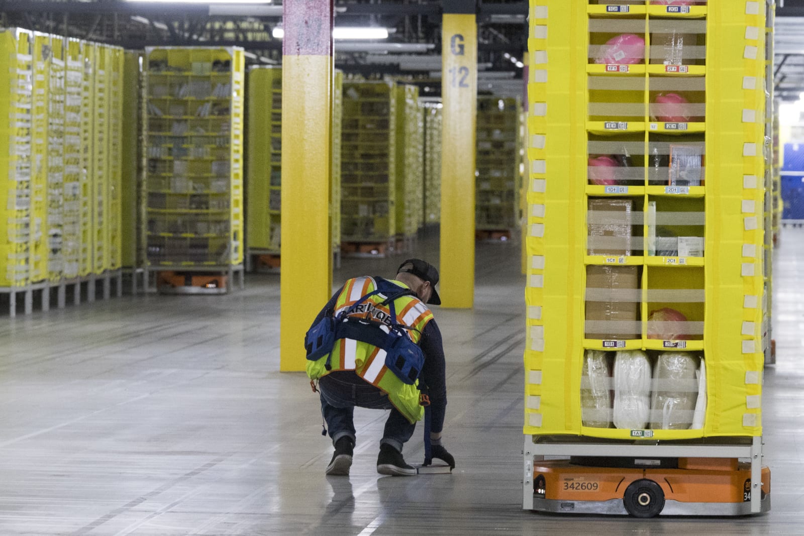 Warehouse Robots Safety