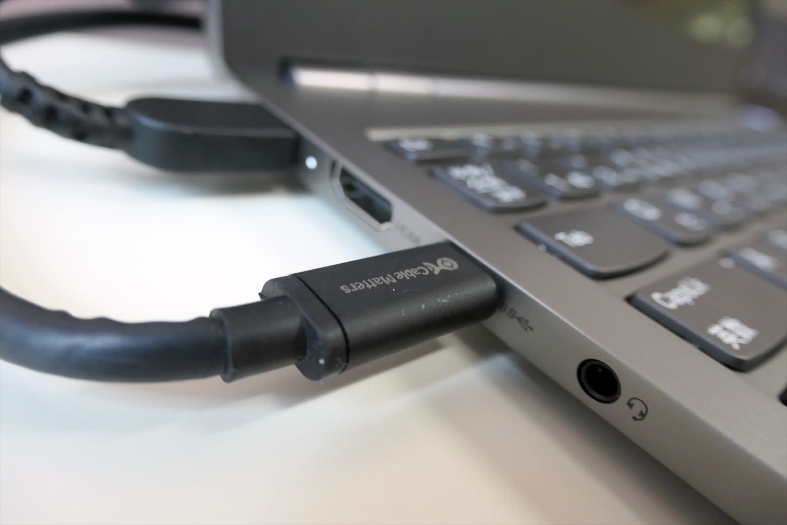 古めのlenovo Pcをusb Pd対応に レビュー Lenovo Usb Type C スリムチップアダプター 日々妄想 書籍と家電の個人的記録