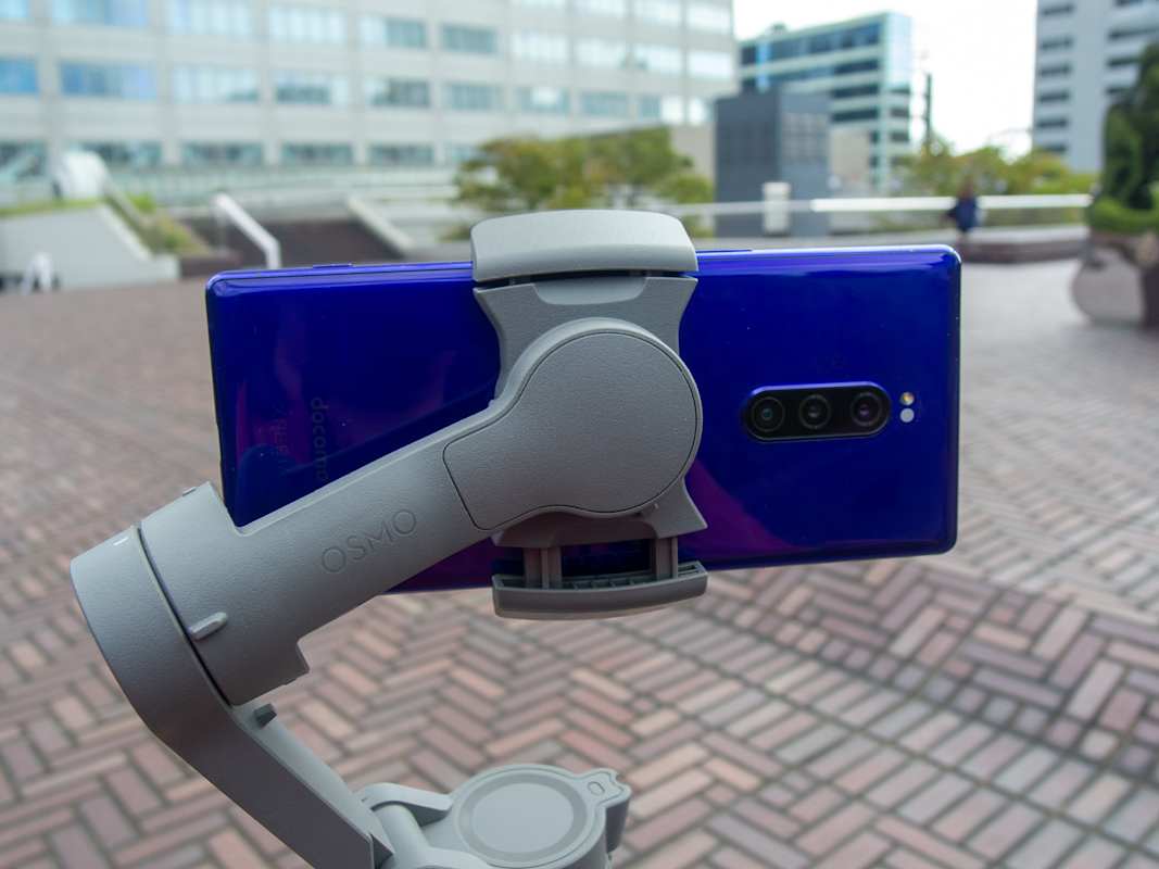 Iphone 11シリーズの超広角13mmレンズがスペックほど広い画角に感じない問題をチェックしてみた 旅人目線のデジタルレポ 中山智 Engadget 日本版