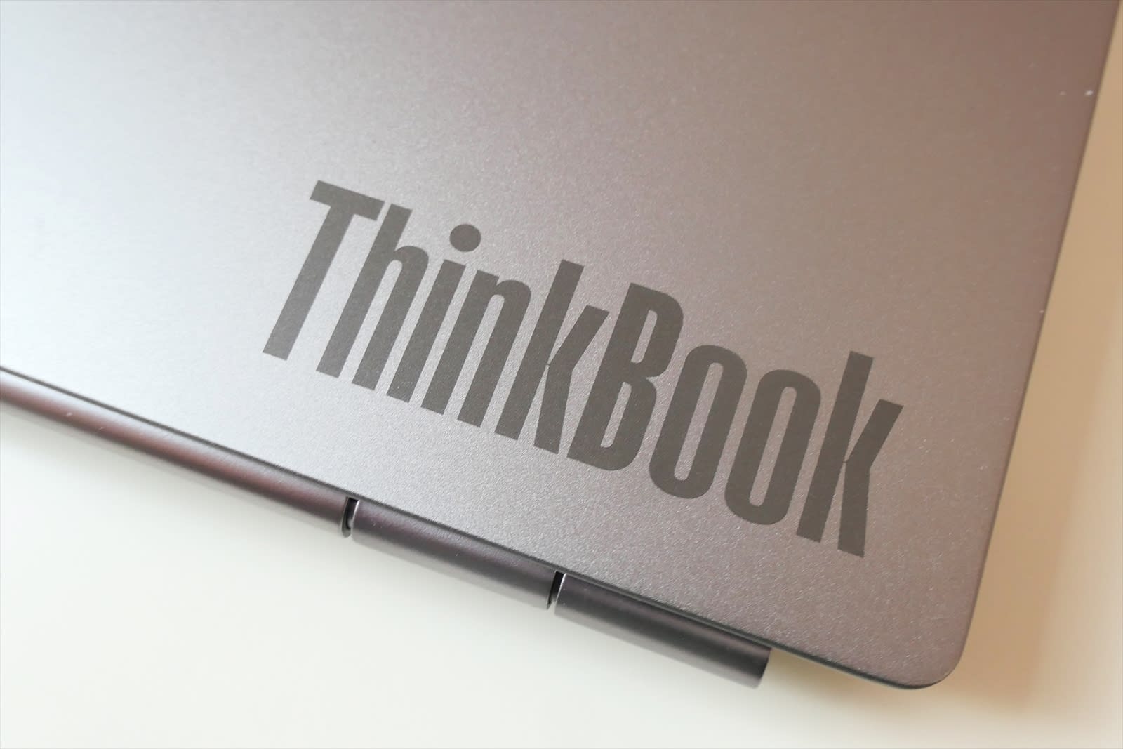 Think の名を冠したレノボの新しい挑戦状 Thinkbook 13s レビュー 電脳オルタナティヴ Engadget 日本版